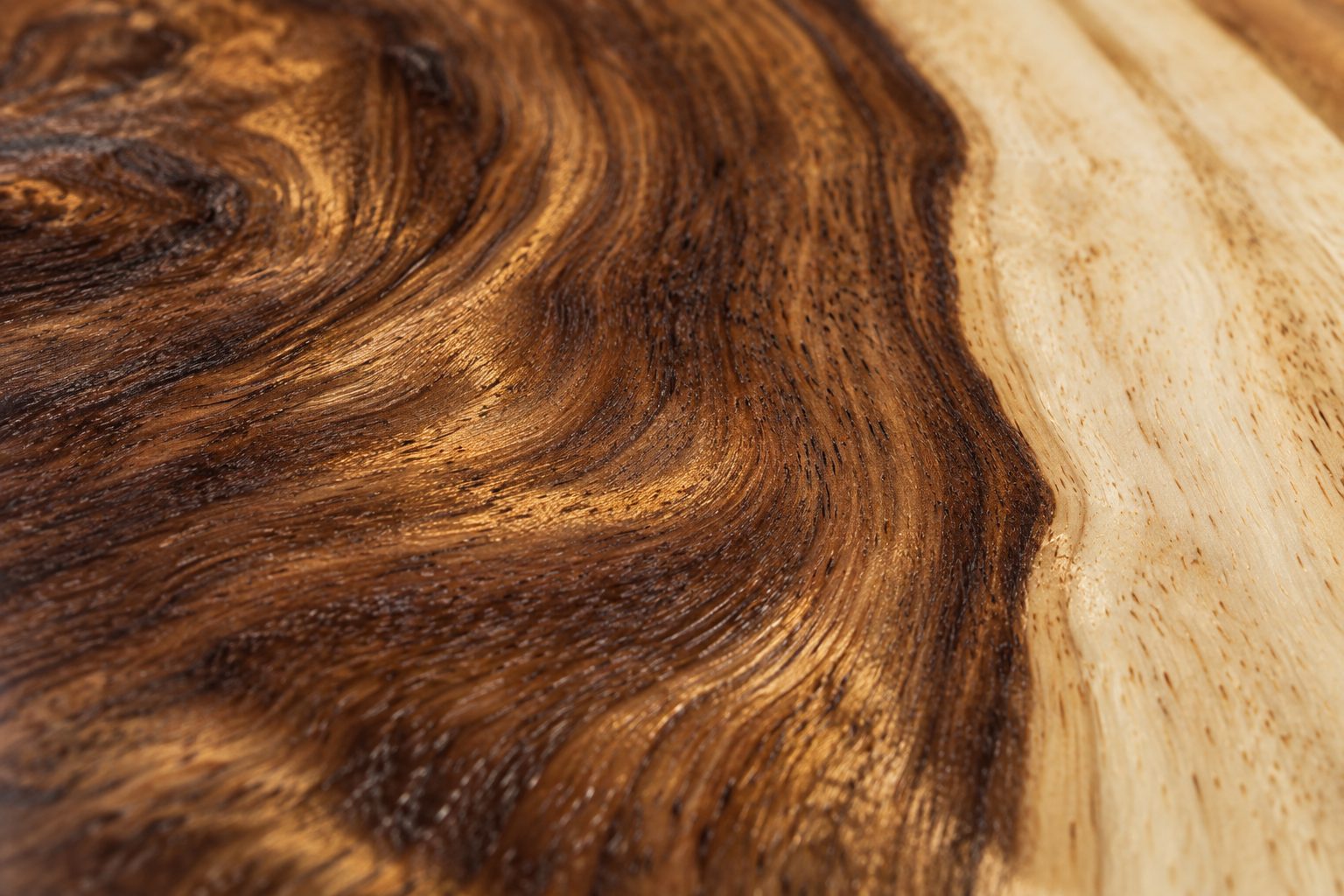 Close-up of Monkey Pod wood grain